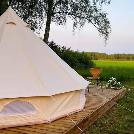 Ilmjaerve Glamping *