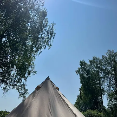 Luxusní stan Ilmjaerve Glamping Myza Ilʼmyarve