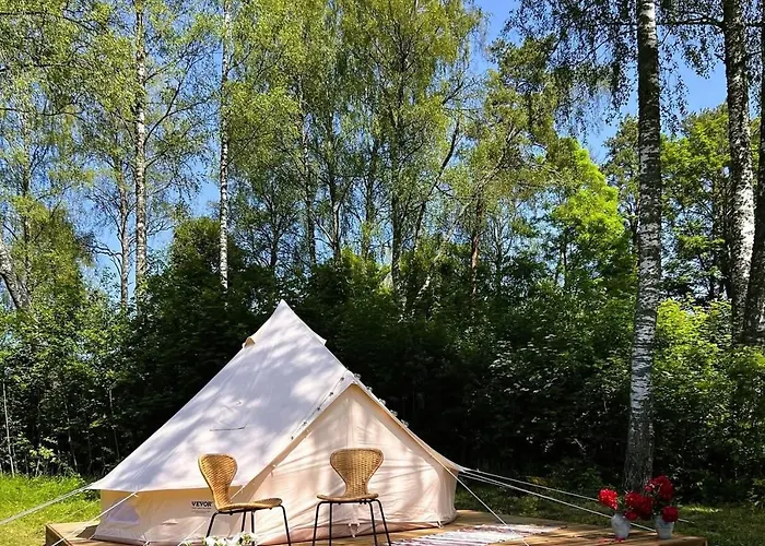 Luksusowy namiot Ilmjaerve Glamping Myza Ilʼmyarve