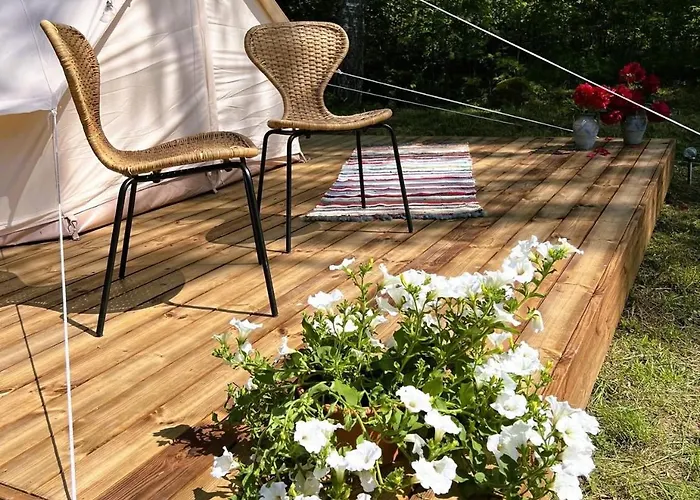 Ilmjaerve Glamping Luksusowy namiot Myza Ilʼmyarve